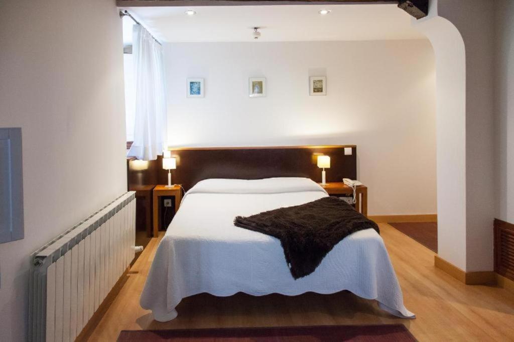 Gastro Hotel La Giraldilla Liérganes Pokój zdjęcie