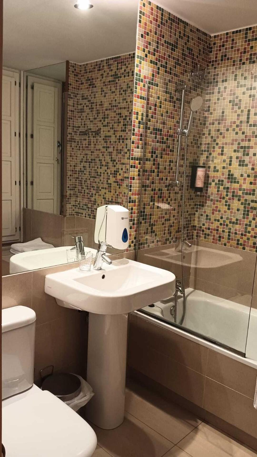 Gastro Hotel La Giraldilla Liérganes Pokój zdjęcie